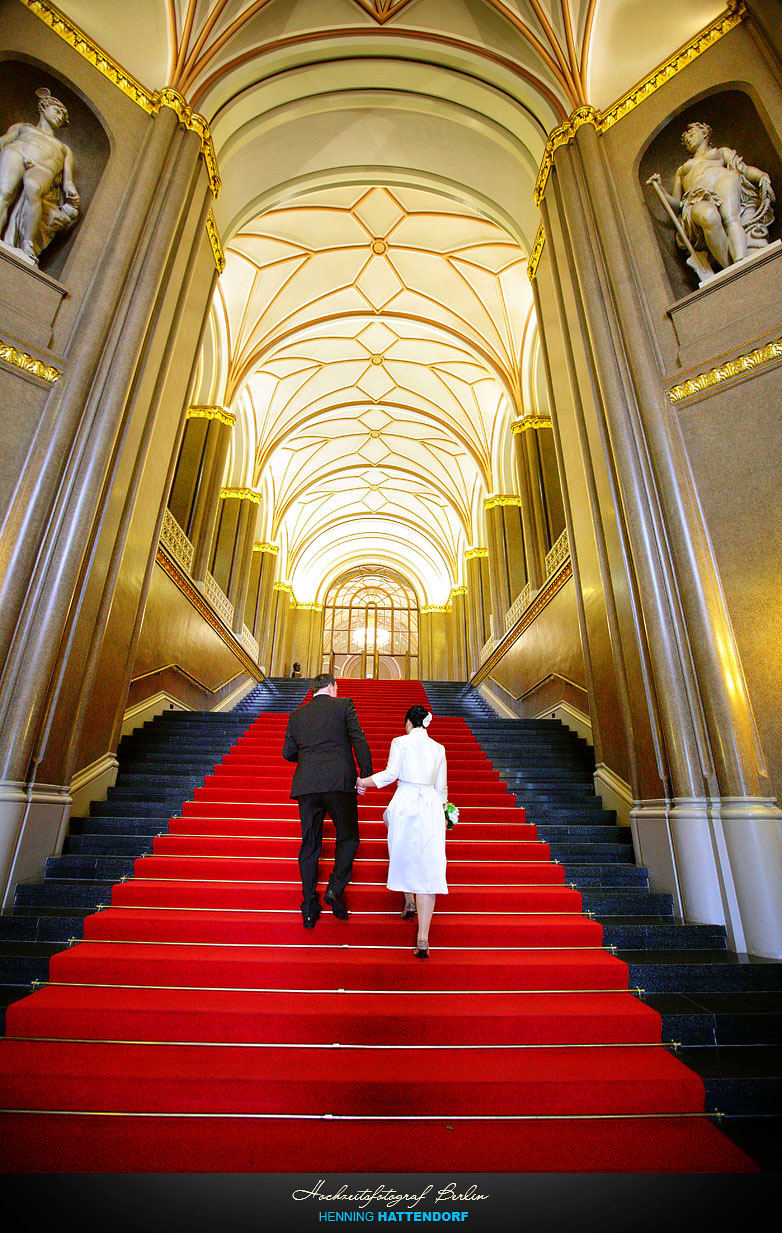 Hochzeitsfotograf Berlin - Hochzeitsreportage Rotes Rathaus